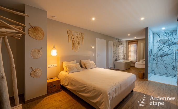 Hochwertiges Ferienhaus in den Ardennen: Luxusaufenthalt fr 10 Personen mit Pool, Jacuzzi und Nhe zu Spa und Francorchamps.