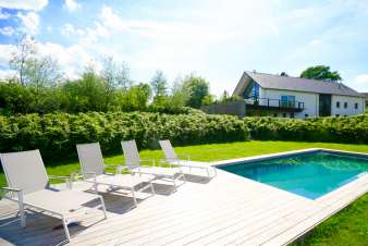 Luxusvilla mit Schwimmbad für 14 Personen in Sankt Vith in den Ardennen