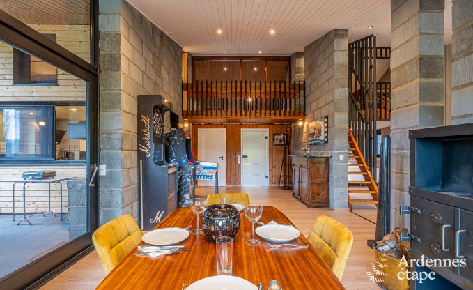 Chalet fr 4 Personen in Stavelot mit Whirlpool, Holzofen und Privatterrasse