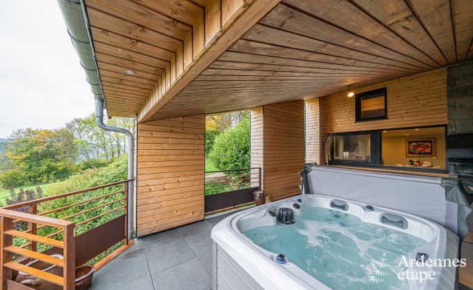 Chalet fr 4 Personen in Stavelot mit Whirlpool, Holzofen und Privatterrasse