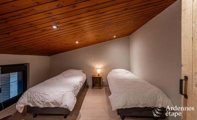 Chalet f�r 4 Personen in Stavelot mit Whirlpool, Holzofen und Privatterrasse