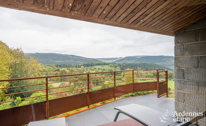 Chalet f�r 4 Personen in Stavelot mit Whirlpool, Holzofen und Privatterrasse