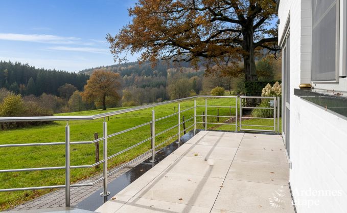 Ferienhaus Stavelot mit Whirlpool und Aussicht 4 Pers. Ardennen