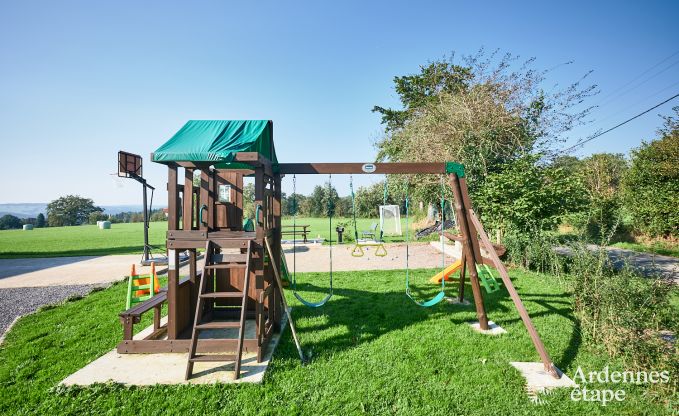 Ferienhaus in Stavelot: Ferienh�user f�r 8 Personen mit Garten, Spielen und herrlichem Blick auf die Ardennen