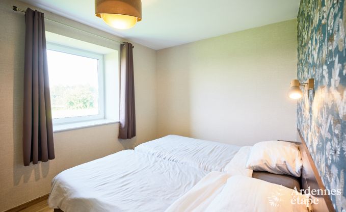 Gemtliches Ferienhaus in Stavelot fr 8 Personen mit Garten, Spielbereich und 4 Schlafzimmern