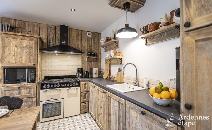 Ferienhaus in Stavelot: Aufenthalt in den Ardennen f�r 10 Personen mit Sauna und privatem Garten