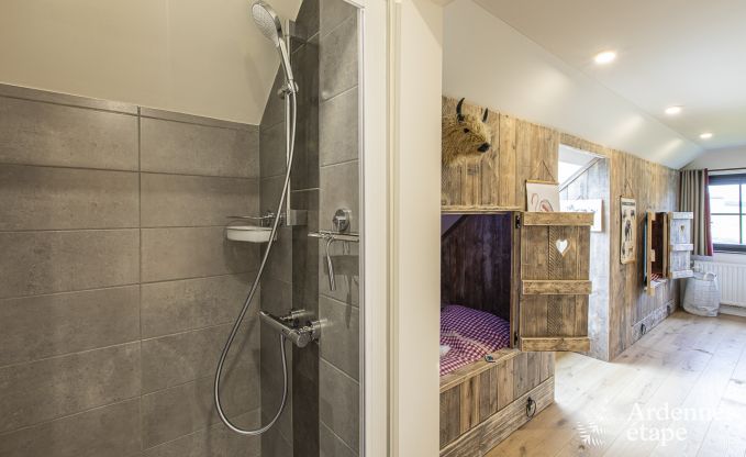 Ferienhaus in Stavelot: Aufenthalt in den Ardennen f�r 10 Personen mit Sauna und privatem Garten