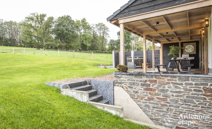 Ferienhaus in Stavelot: Aufenthalt in den Ardennen f�r 10 Personen mit Sauna und privatem Garten
