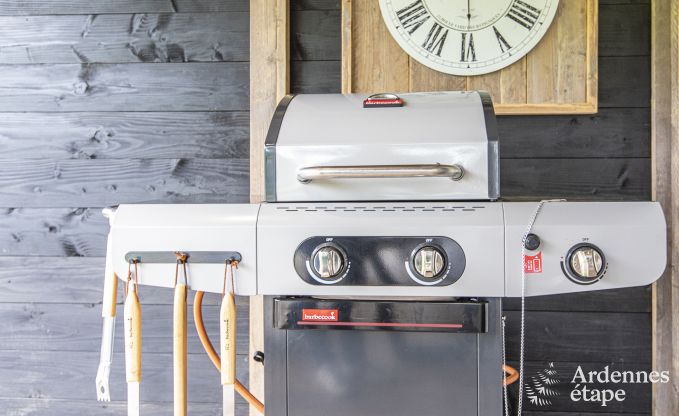 Ferienhaus in Stavelot: Aufenthalt in den Ardennen f�r 10 Personen mit Sauna und privatem Garten