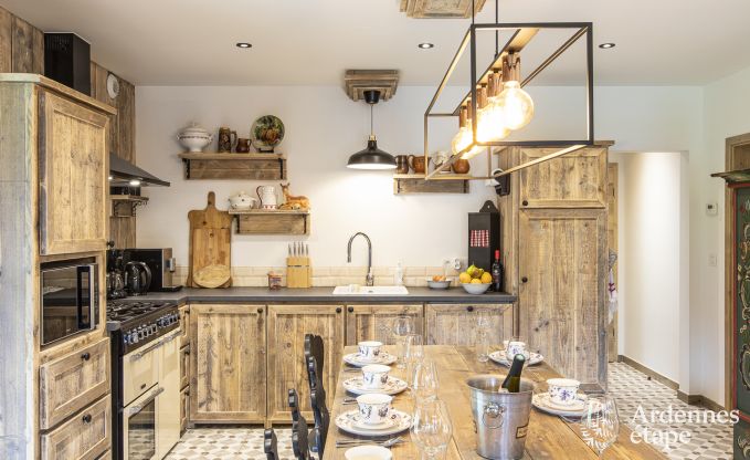 Ferienhaus in Stavelot: Aufenthalt in den Ardennen f�r 10 Personen mit Sauna und privatem Garten