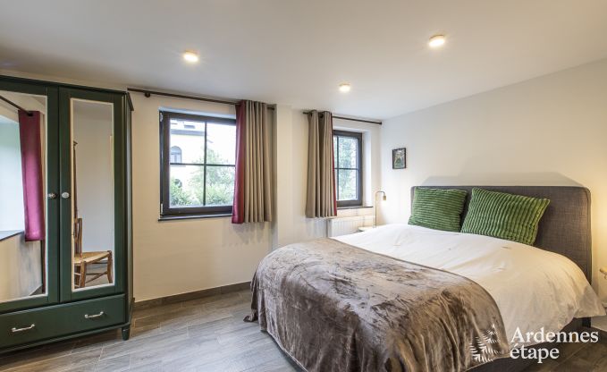 Ferienhaus in Stavelot: Aufenthalt in den Ardennen f�r 10 Personen mit Sauna und privatem Garten