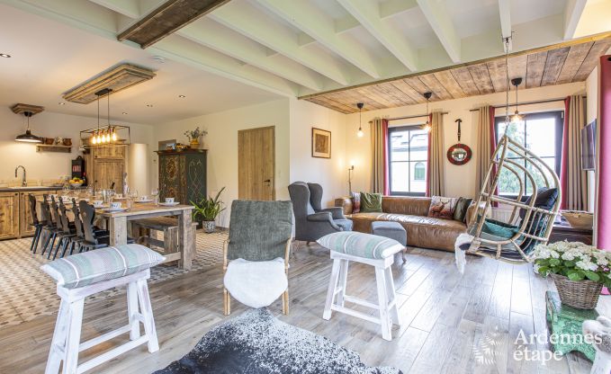 Ferienhaus in Stavelot: Aufenthalt in den Ardennen f�r 10 Personen mit Sauna und privatem Garten