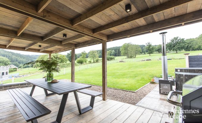 Ferienhaus in Stavelot: Aufenthalt in den Ardennen f�r 10 Personen mit Sauna und privatem Garten