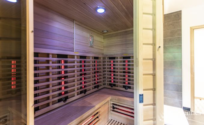 Ferienhaus in Stavelot: Aufenthalt in den Ardennen f�r 10 Personen mit Sauna und privatem Garten