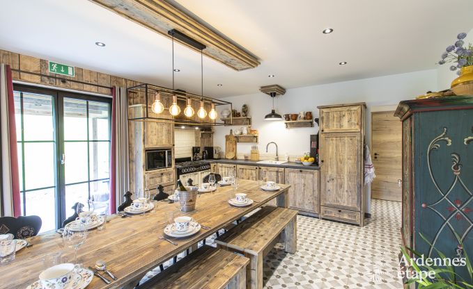 Ferienhaus in Stavelot: Aufenthalt in den Ardennen f�r 10 Personen mit Sauna und privatem Garten