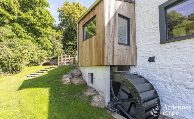 Wunderschön renovierte Wassermühle für 12 Personen in Stavelot