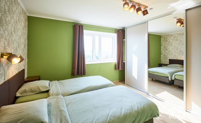 Ferienhaus in Stavelot: Ferienh�user f�r 8 Personen mit Garten, Spielen und herrlichem Blick auf die Ardennen