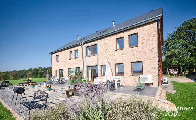 Ferienhaus in Stavelot: Ferienh�user f�r 8 Personen mit Garten, Spielen und herrlichem Blick auf die Ardennen