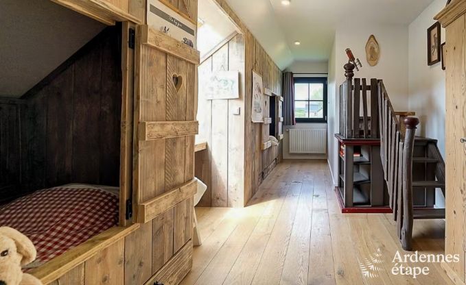 Ferienhaus in Stavelot: Aufenthalt in den Ardennen fr 10 Personen mit Sauna und privatem Garten