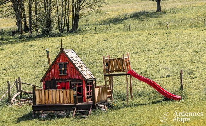 Ferienhaus in Stavelot: Aufenthalt in den Ardennen fr 10 Personen mit Sauna und privatem Garten