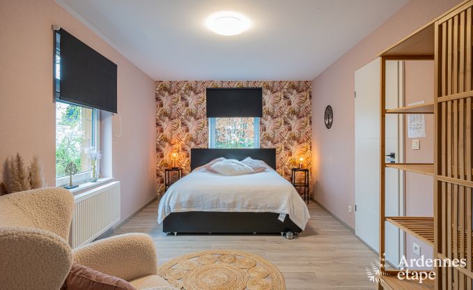 Komfortables Chalet f�r 4 Personen in Stoumont mit 2 Schlaf- und Badezimmern Outdoor-Jacuzzi und Sauna