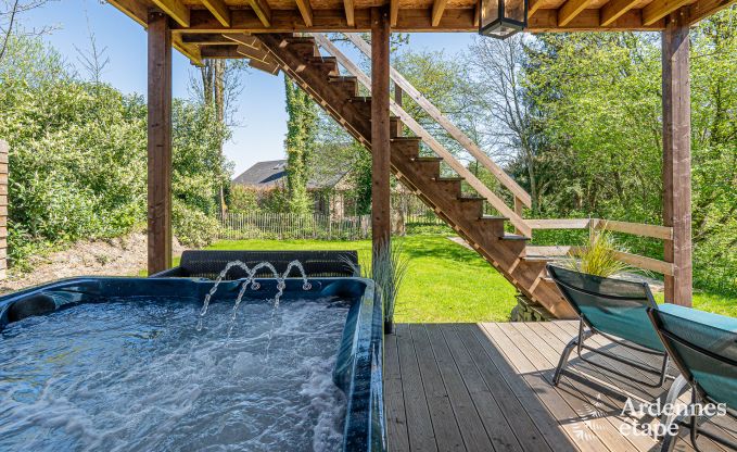 Komfortables Chalet f�r 4 Personen in Stoumont mit 2 Schlaf- und Badezimmern Outdoor-Jacuzzi und Sauna