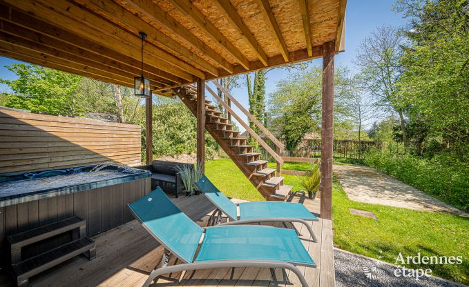Komfortables Chalet f�r 4 Personen in Stoumont mit 2 Schlaf- und Badezimmern Outdoor-Jacuzzi und Sauna