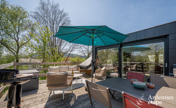 Komfortables Chalet f�r 4 Personen in Stoumont mit 2 Schlaf- und Badezimmern Outdoor-Jacuzzi und Sauna