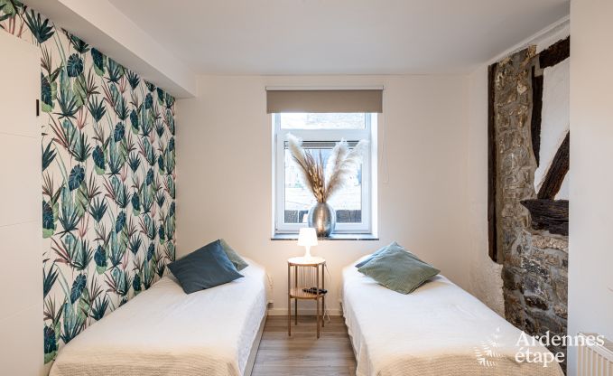 Komfortables Chalet f�r 4 Personen in Stoumont mit 2 Schlaf- und Badezimmern Outdoor-Jacuzzi und Sauna