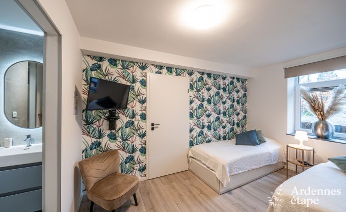 Komfortables Chalet f�r 4 Personen in Stoumont mit 2 Schlaf- und Badezimmern Outdoor-Jacuzzi und Sauna