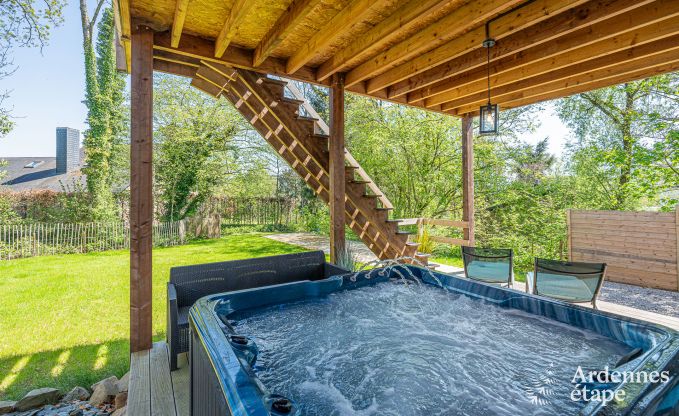 Komfortables Chalet f�r 4 Personen in Stoumont mit 2 Schlaf- und Badezimmern Outdoor-Jacuzzi und Sauna