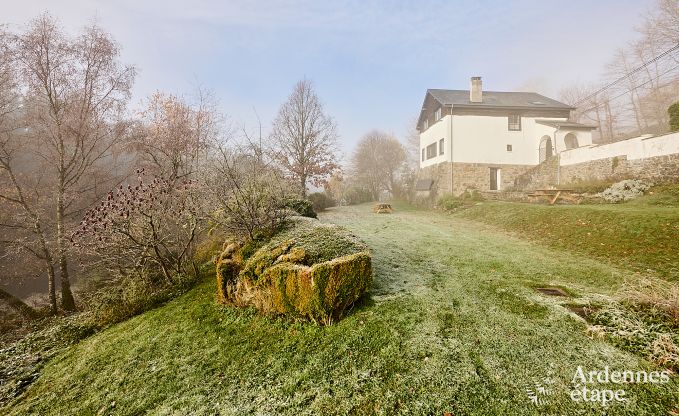 Ger�umiges Ferienhaus f�r 8 Personen in Stoumont mit 4 Badezimmern, privater Terrasse, Sauna und Spielraum