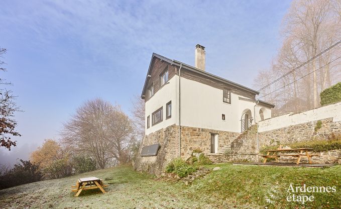 Ger�umiges Ferienhaus f�r 8 Personen in Stoumont mit 4 Badezimmern, privater Terrasse, Sauna und Spielraum