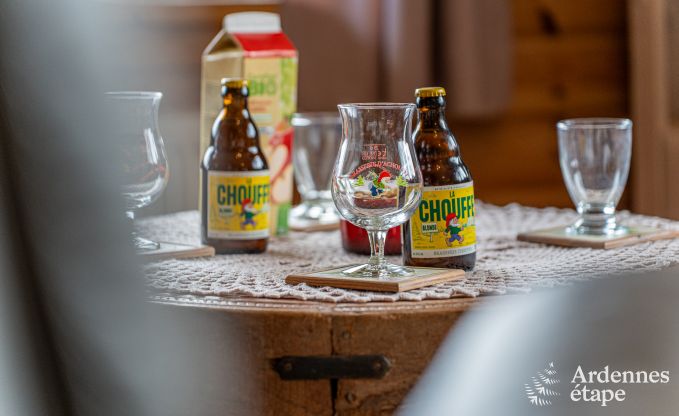 Gemtliches Chalet in Tenneville fr 4 Personen/3 Erwachsene mit 2 Schlafzimmern, Spielzimmer, Babyecke und Panoramablick