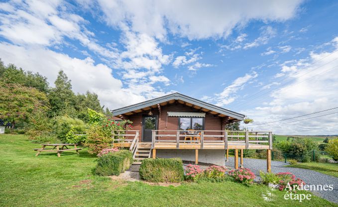 Gemtliches Chalet in Tenneville fr 4 Personen/3 Erwachsene mit 2 Schlafzimmern, Spielzimmer, Babyecke und Panoramablick