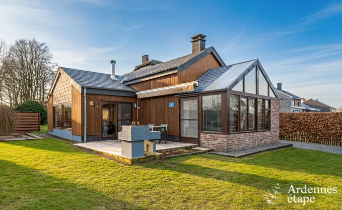 Modernes und komfortables Chalet in Tenneville f�r vier Personen - mit Sauna, privatem Garten und N�he zu Saint-Hubert