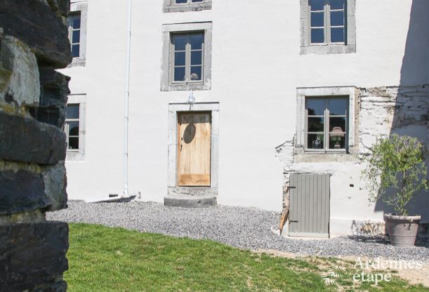 Herrlich renoviertes Bauernhaus von 1800 für 8 Personen in Tenneville