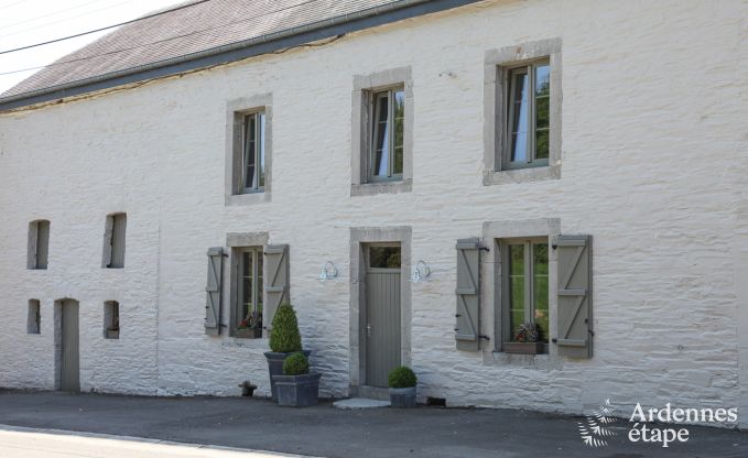 Herrlich renoviertes Bauernhaus von 1800 für 8 Personen in Tenneville