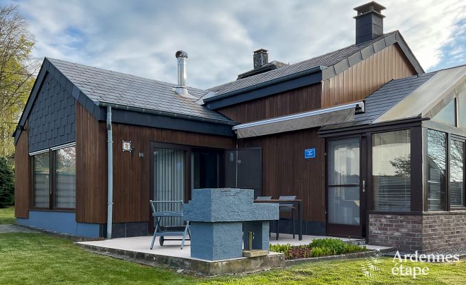 Modernes und komfortables Chalet in Tenneville f�r vier Personen - mit Sauna, privatem Garten und N�he zu Saint-Hubert