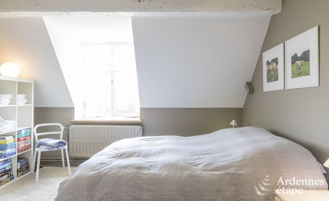 Gerumiges Ferienhaus fr 9 Personen in Tinlot mit 4 Schlaf- und Badezimmern, Schwimmbad, Privatgarten und Spielmglichkeiten