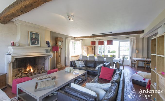 Gerumiges Ferienhaus fr 9 Personen in Tinlot mit 4 Schlaf- und Badezimmern, Schwimmbad, Privatgarten und Spielmglichkeiten