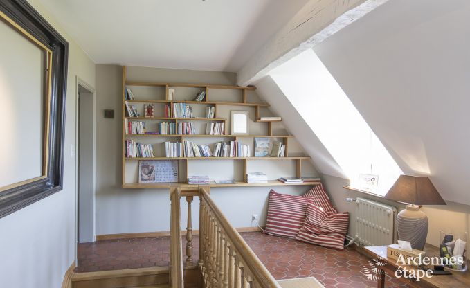 Gerumiges Ferienhaus fr 9 Personen in Tinlot mit 4 Schlaf- und Badezimmern, Schwimmbad, Privatgarten und Spielmglichkeiten