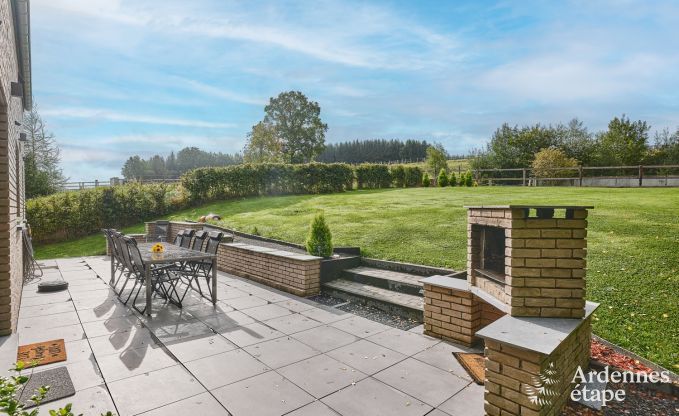 Ferienhaus in Trois-Ponts fr 8 Personen mit Sauna, Spielzimmer und Privatgarten