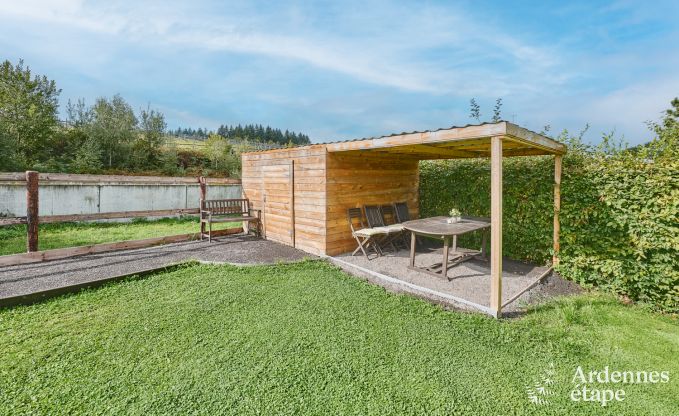 Ferienhaus in Trois-Ponts fr 8 Personen mit Sauna, Spielzimmer und Privatgarten