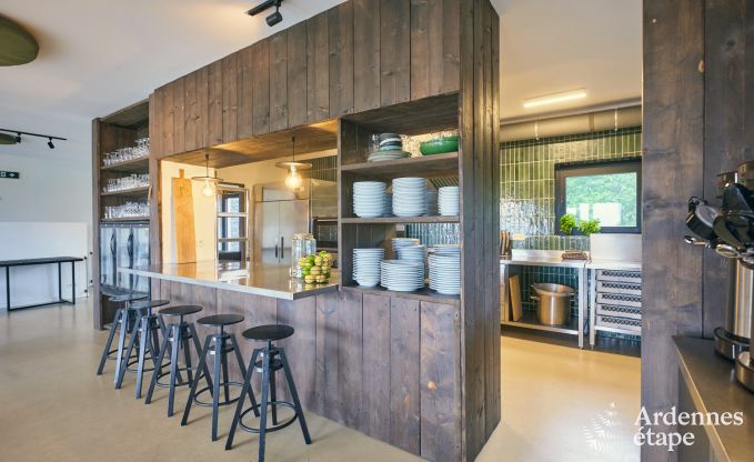 Gerumiges und luxurises  Ferienhaus mit Pool in Trois-Ponts, Ardennen