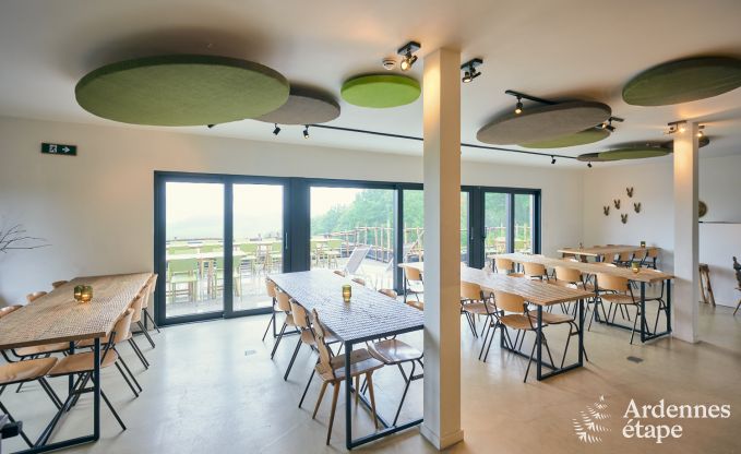 Gerumiges und luxurises  Ferienhaus mit Pool in Trois-Ponts, Ardennen