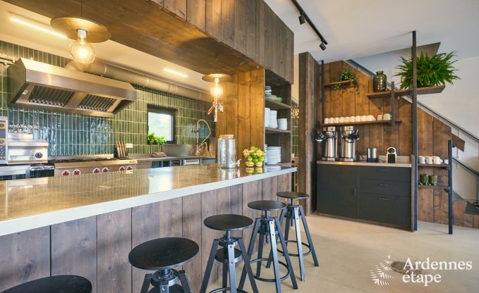 Gerumiges und luxurises  Ferienhaus mit Pool in Trois-Ponts, Ardennen