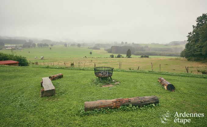 Gerumiges und luxurises  Ferienhaus mit Pool in Trois-Ponts, Ardennen