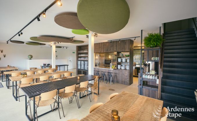 Gerumiges und luxurises  Ferienhaus mit Pool in Trois-Ponts, Ardennen