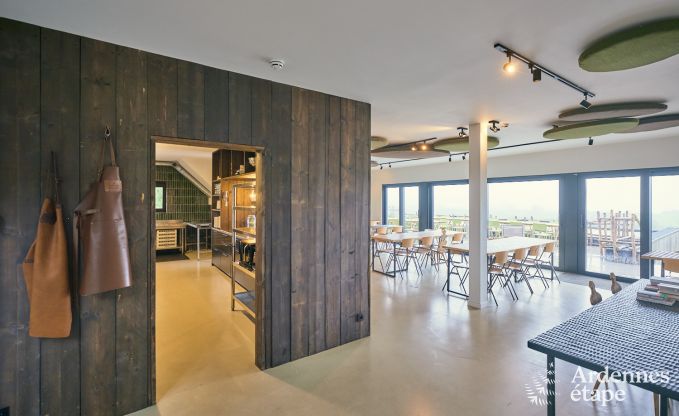 Gerumiges und luxurises  Ferienhaus mit Pool in Trois-Ponts, Ardennen